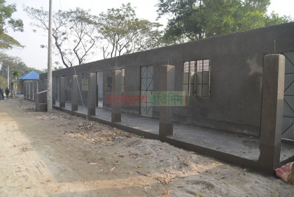 কুমিল্লায় বেদে সম্প্রদায়ের শিশুদের জন্য স্কুল প্রতিষ্ঠা