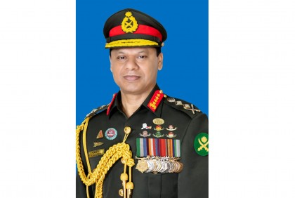 দক্ষিণ সুদান সফর শেষে দেশে ফিরলেন সেনাপ্রধান