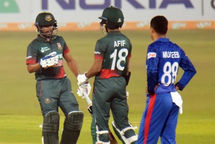 আফগানদের ৩০৭ রানের টার্গেট দিল টাইগাররা

