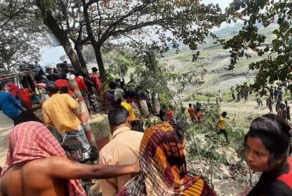 আশুলিয়ায় নারীর বস্তাবন্দী মরদেহ উদ্ধার 
