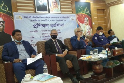 বরগুনায় সাংবাদিকদের দিনব্যাপী প্রশিক্ষণ কর্মশালা
