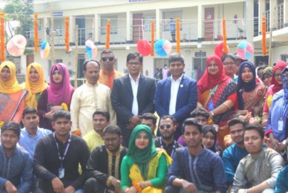 বর্ণাঢ্য আয়োজনে অতীশ দীপঙ্কর বিশ্ববিদ্যালয়ে বসন্ত উৎসব 