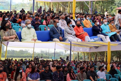 ইউল্যাবে স্প্রিং সেমিস্টারের নবীনবরণ