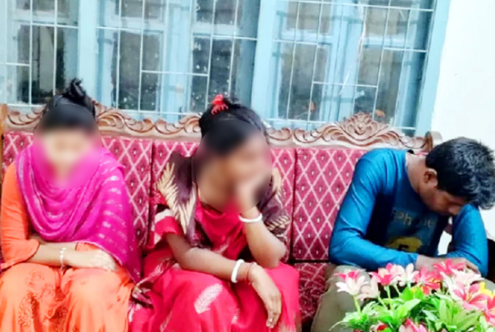 মিলেমিশে এক স্বামীর সংসার করবে আপন দুই বোন!