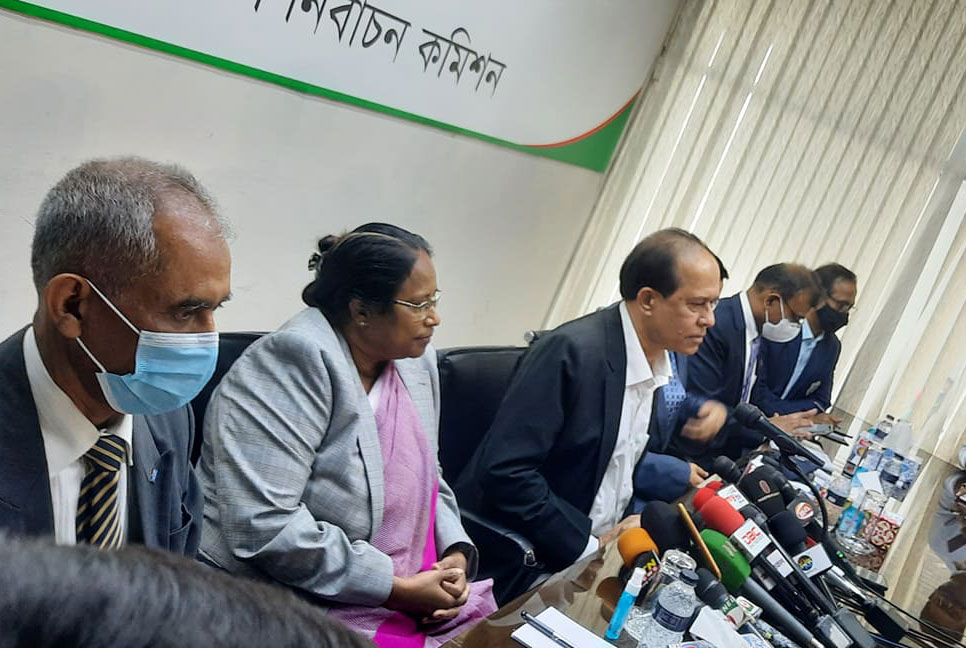 বিএনপিকে চায়ের নিমন্ত্রণ দিলেন নতুন সিইসি