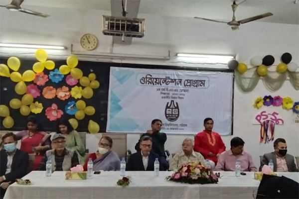 চবির রাজনীতি বিজ্ঞানে নবীনবরণ
