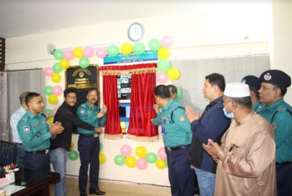 রংপুর মহানগরীর ১৮ স্থানে ৬৪ 
সিসিটিভি ক্যামেরা স্থাপন