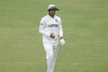 দক্ষিণ আফ্রিকার বিপক্ষে টেস্ট সিরিজ খেলছেন সাকিব