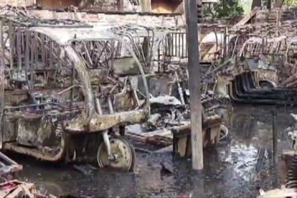 রাজশাহীতে অটোরিকশার গ্যারেজে অগ্নিকাণ্ড