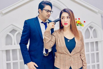  অপু বিশ্বাস ও জয় চৌধুরীর ‘ট্র্যাপ’