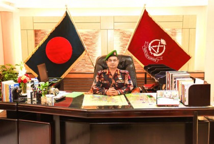 বিজিবি’র মহাপরিচালক হিসেবে যোগ দিলেন মেজর জেনারেল সাকিল আহমেদ