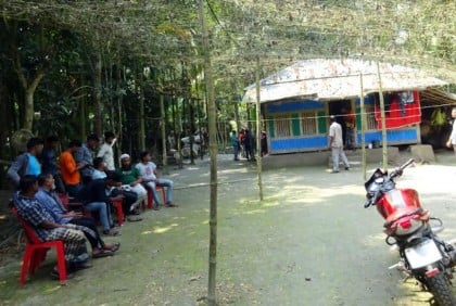 মোরেলগঞ্জে কৃষকের বাড়িতে ডাকাতির পর গৃহবধূকে গণধর্ষণ