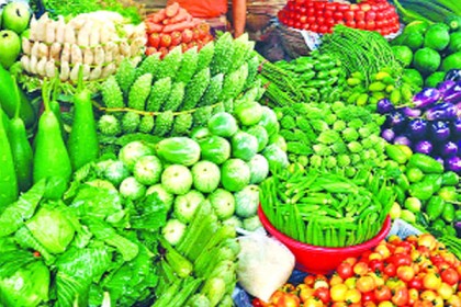 চট্টগ্রামে নিত্য পণ্যের দাম আগুন
