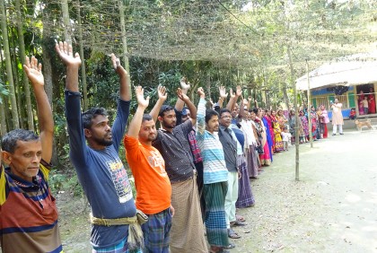 গৃহবধূকে দলবদ্ধ ধর্ষণ, গ্রেফতার শ্রমিকলীগ নেতার ফাঁসির দাবি