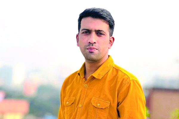 জীবন খানের নতুন গান