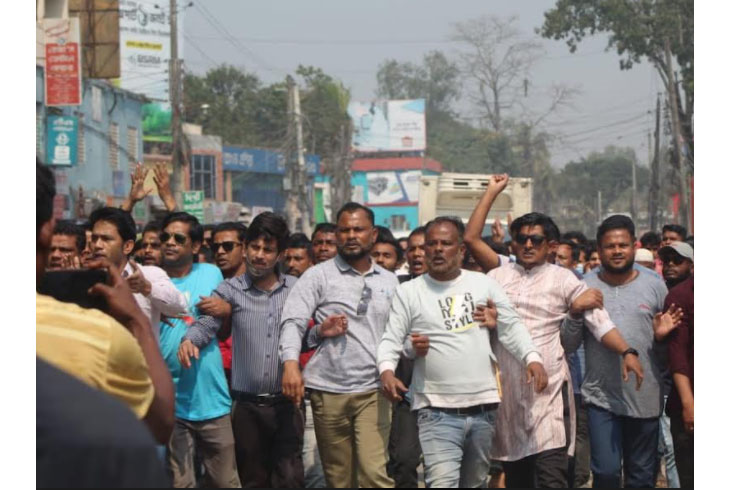 দ্রব্যমূল্য বৃদ্ধির প্রতিবাদে পঞ্চগড়ে বিএনপির বিক্ষোভ সমাবেশ 
