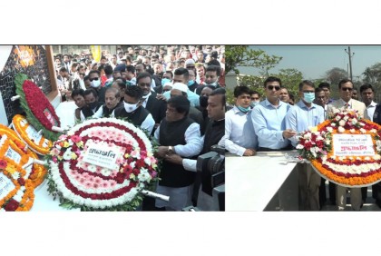 বরিশালে নানা আয়োজনে
ঐতিহাসিক ৭ই মার্চ পালন