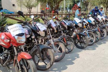 মোটরসাইকেল উদ্ধারসহ আন্তঃজেলা চোর চক্রের তিন সদস্য গ্রেফতার