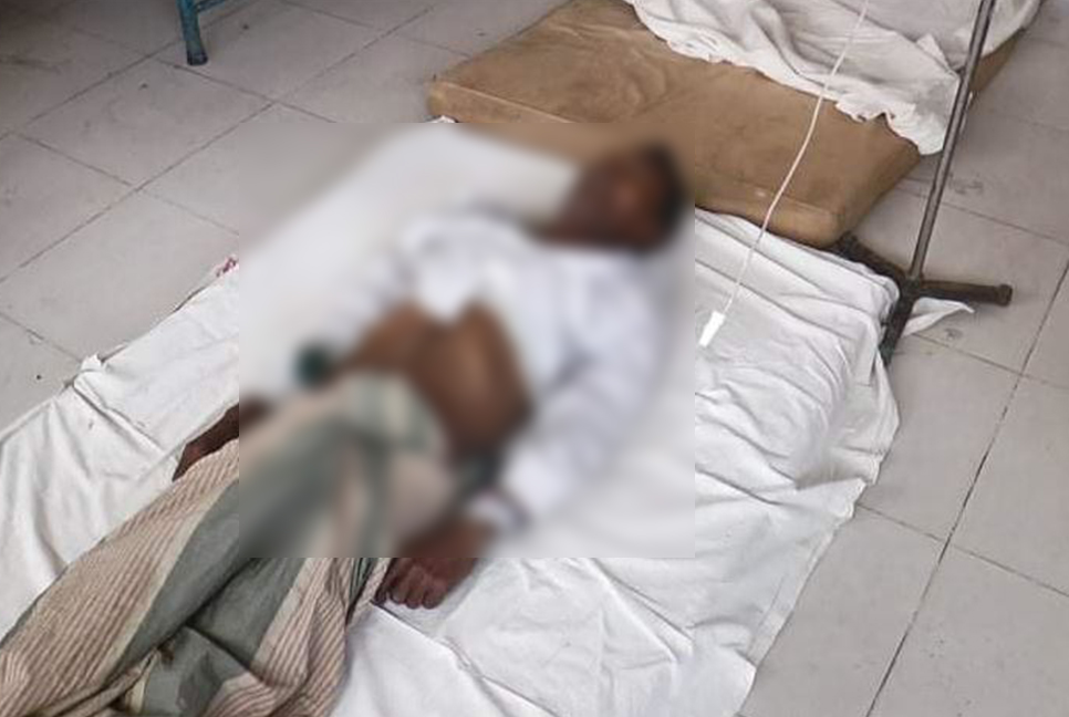 মাদারীপুরে আদালত প্রাঙ্গণ থেকে অচেতন অবস্থায় বৃদ্ধকে উদ্ধার