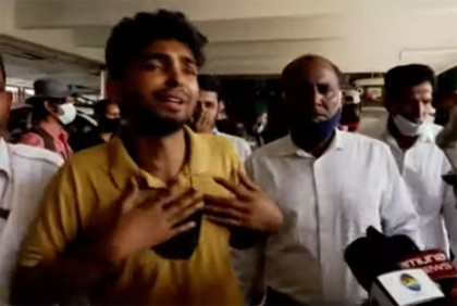 সবার ভাই আসলো, আমার ভাই কই? কান্নায় ভেঙে পড়লেন হাদিসুরের ভাই

