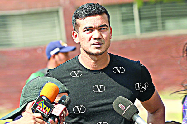 কোচ ডোনাল্ডকে পেয়ে রোমাঞ্চিত