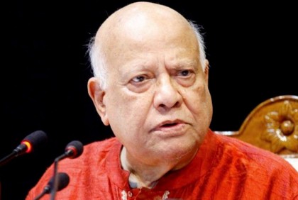 হাসপাতাল থেকে বাসায় আবদুল মুহিত 