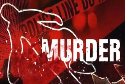 স্বামীর বিচ্ছিন্ন মাথা বাড়ির মন্দিরে সাজিয়ে রাখলেন স্ত্রী!