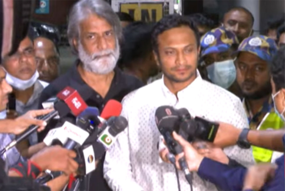 এবার ড্রাইভিং সিটে থাকতে চান সাকিব