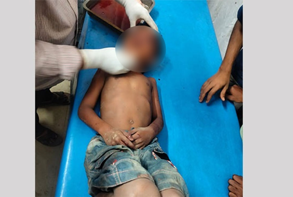 সাতক্ষীরায় নদীর পাড় থেকে ক্ষত-বিক্ষত শিশু উদ্ধার