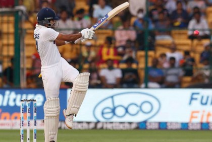 ভারতের রান পাহাড়, হারের শঙ্কায় শ্রীলঙ্কা