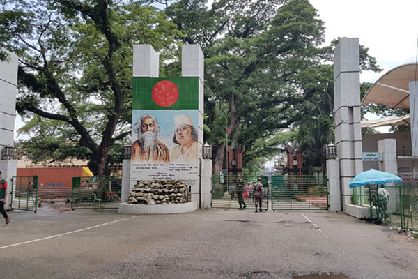 নেগেটিভ সনদের প্রয়োজন নেই, ভারতফেরত যাত্রীদের থাকতে হবে টিকার সনদ 