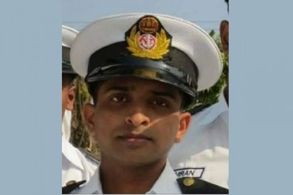 মসজিদের পাশে চিরনিদ্রায় শায়িত হবেন হাদিসুর