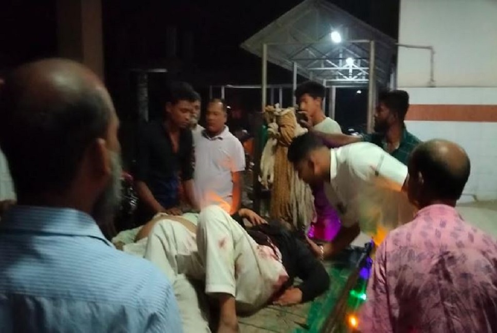 চুয়াডাঙ্গা মোটরসাইকেলের নিয়ন্ত্রণ হারিয়ে ব্যবসায়ী নিহত