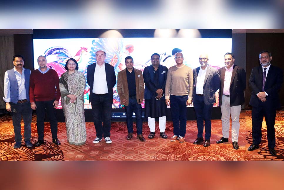 ‘রিকশা গার্ল’র ভূয়সী প্রশংসা