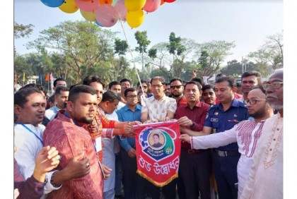 লক্ষ্মীপুরে ফুটবল টুর্নামেন্ট শুরু