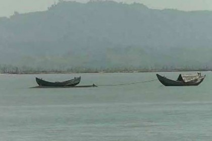 ১৮ বাংলাদেশি জেলেকে ধরে নিয়ে গেছে মিয়ানমারের সীমান্তরক্ষী বাহিনী 

