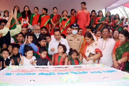 বর্ণাঢ্য আয়োজনে ফরিদপুরে জাতির পিতার জন্মবার্ষিকী উদযাপিত