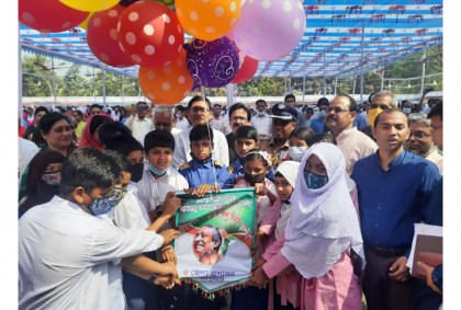 জয়পুরহাটে মুক্তির উৎসব ও সুবর্ণজয়ন্তী মেলার উদ্বোধন 