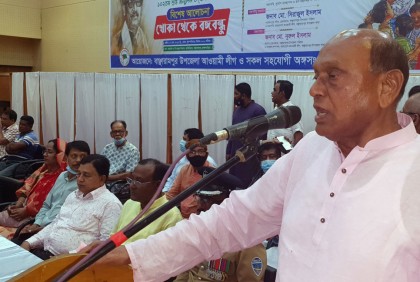দেশপ্রেম ও মানবপ্রেমে চির অম্লান বঙ্গবন্ধু: ক্যাপ্টেন তাজ
