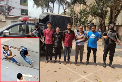কুমিল্লায় অস্ত্রের মহড়ার ঘটনায় গ্রেফতার ৫, অস্ত্র উদ্ধার