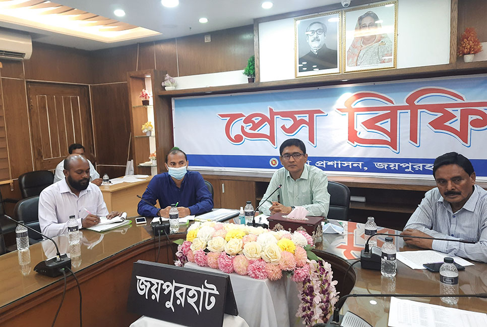 জয়পুরহাটে টিসিবির পণ্য পাবে প্রায় ৬০ হাজার পরিবার