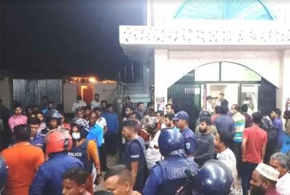 লালমনিরহাটে মোটর শ্রমিকদের ধাওয়া-পাল্টা ধাওয়া, মহাসড়ক অবরোধ
