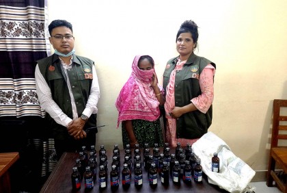 রংপুরে মাদকদ্রব্য বহন ও বিক্রি করছে একাধিক নারী সিন্ডিকেট