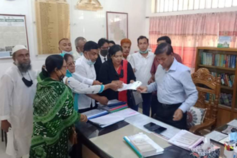 দ্রব্যমূল্য বৃদ্ধির প্রতিবাদে নেত্রকোনায় বিএনপির স্মারকলিপি