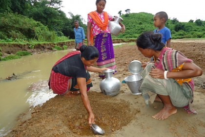 দুর্গাপুরে তীব্র পানির সংকট