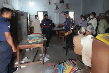 সিরাজগঞ্জে আদালতের নথি চুরির চেষ্টা