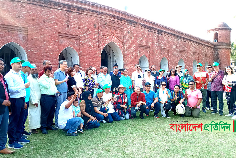 সুন্দরবন ও ষাটগম্বুজ মসজিদ দেখে অভিভূত ১৫ দেশের রাষ্ট্রদূত