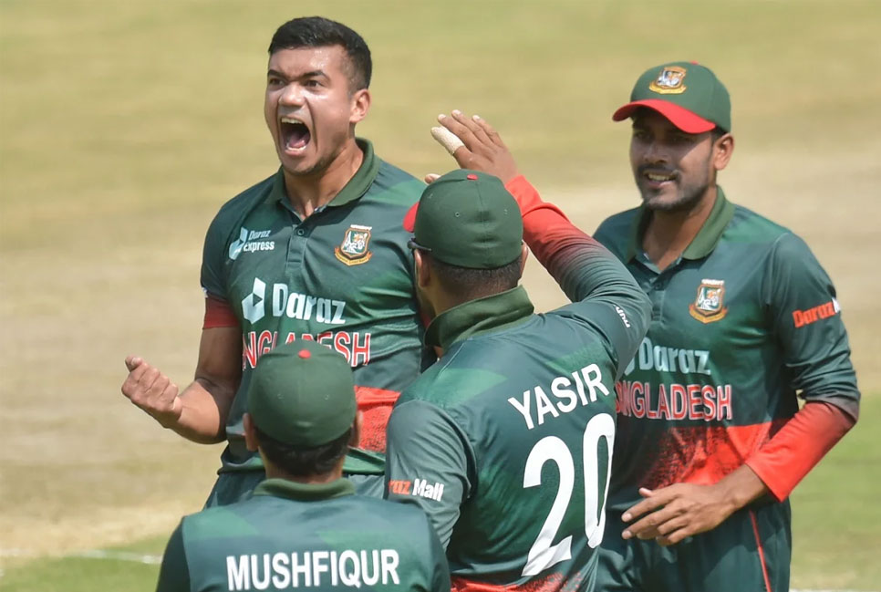 তাসকিনের পঞ্চম শিকার, পেস দাপটে বিপাকে প্রোটিয়ারা