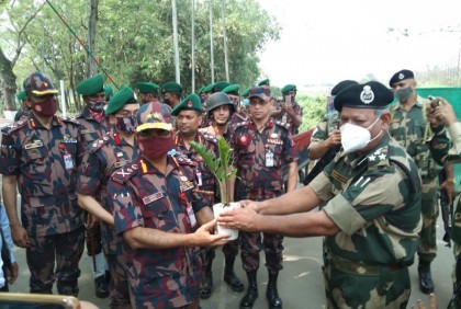 সীমান্তে হত্যা বন্ধে সৌহার্দ্যপূর্ণ মনোভাবের কমতি নেই : বিজিবি প্রধান