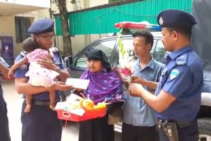 লাখ টাকায় বিক্রি হওয়া শিশুকে ফিরে পেলেন মা-বাবা
